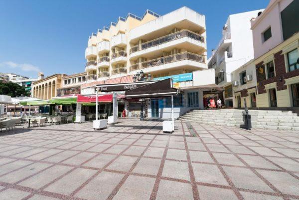 Puerta Del Sol Trm Only Adults Aparts Torremolinos Buitenkant foto