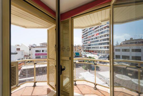 Puerta Del Sol Trm Only Adults Aparts Torremolinos Buitenkant foto
