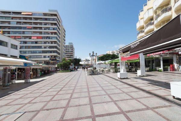 Puerta Del Sol Trm Only Adults Aparts Torremolinos Buitenkant foto
